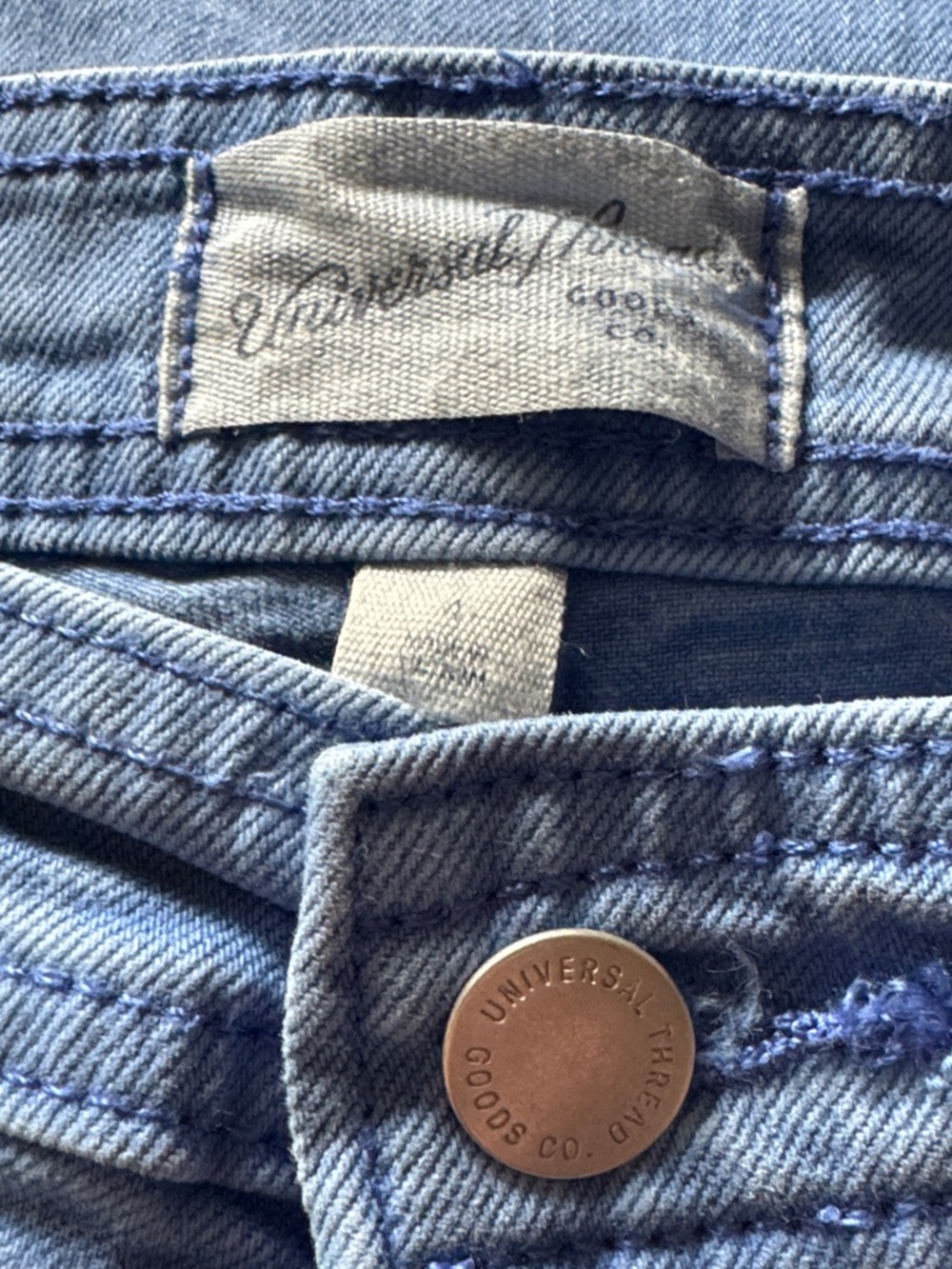 High-Rise Wide Leg Ankle Jeans in Bright Blue - Picture 4 of 7